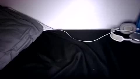 Snapshot of leanlance27 chatting on 10.31.25 leanlance27 online show from 10.31.25