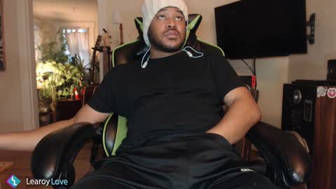 Learoy online show from 12.11.24