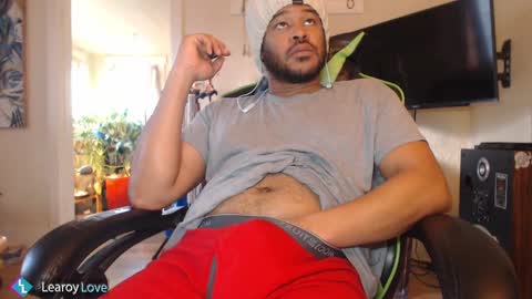 Learoy online show from 12.20.24