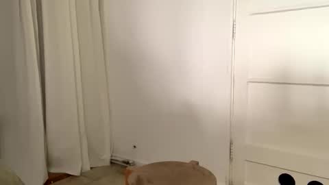 TwinkChill online show from 03.08.26