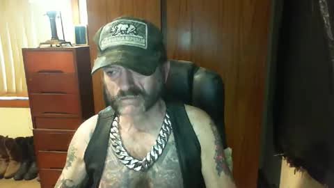 leathergreaser online show from 02.02.26