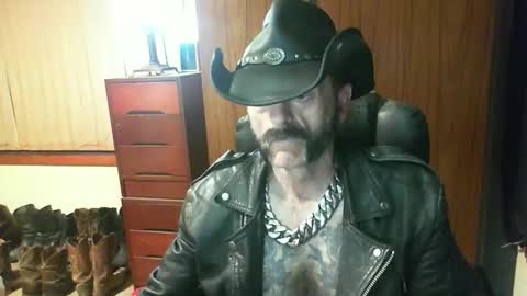 leathergreaser online show from 05.16.26