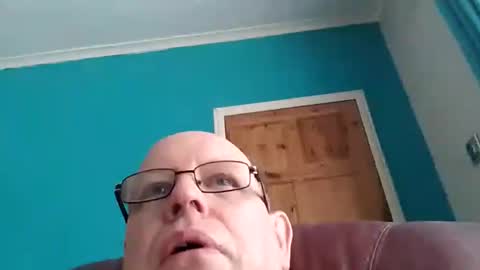 Snapshot of leatherpants68 chatting on 05.30.26 leatherpants68 online show from 05.30.26