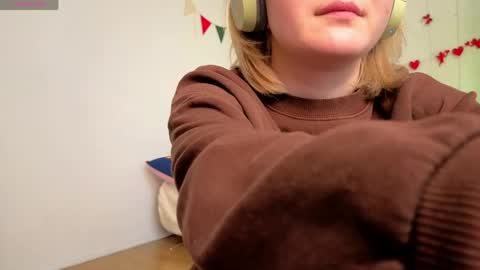 Ellie online show from 04.23.26