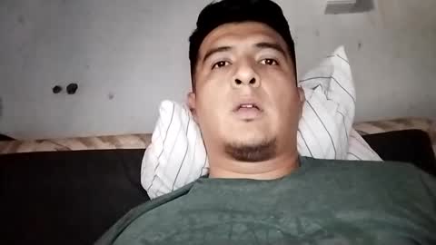 Snapshot of leche_dura122 chatting on 12.29.24 leche_dura122 online show from 12.29.24