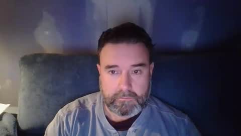 Snapshot of lecheare28 chatting on 02.12.26 lecheare28 online show from 02.12.26