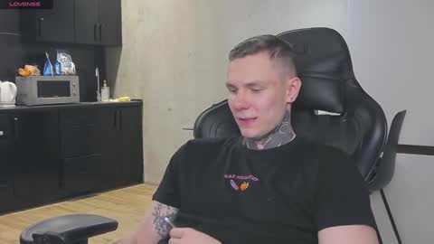 Snapshot of lechery_boy chatting on 01.19.25 Lechery boy online show from 01.19.25