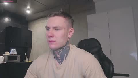 Snapshot of lechery_boy chatting on 01.21.25 Lechery boy online show from 01.21.25