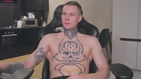 Snapshot of lechery_boy chatting on 01.22.25 Lechery boy online show from 01.22.25