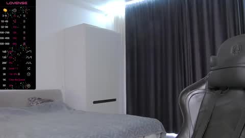 Snapshot of lechery_boy chatting on 02.12.25 Lechery boy online show from 02.12.25