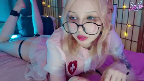 Lee ex online show from 09.24.25