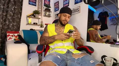 leenar_key online show from 10.27.25