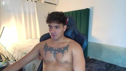  Lei  online show from 11.24.25