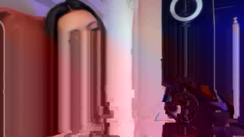 Leiah online show from 04.07.26