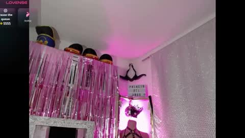 Snapshot of leidy_brenda chatting on 01.25.25 Leidy Brenda online show from 01.25.25