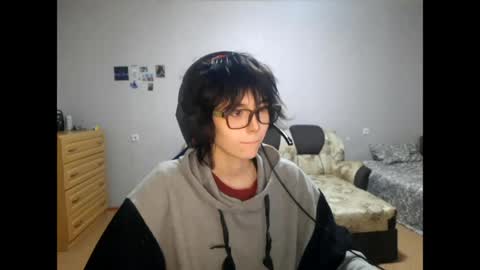 Viola online show from 04.14.26