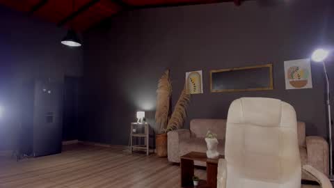 Leila     online show from 10.29.25