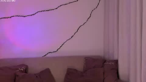 leilalafleur_ online show from 06.25.26