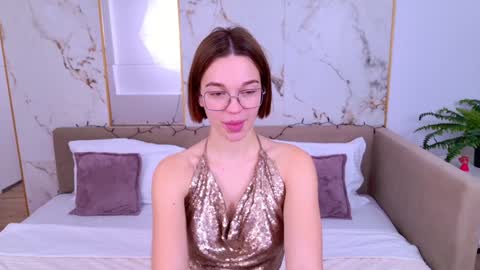 LeilaLawson online show from 12.19.24