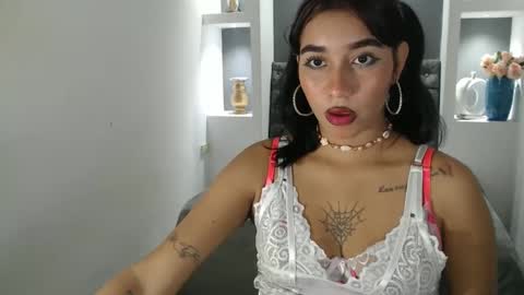 Snapshot of leilasweetxx chatting on 12.17.24 Mar online show from 12.17.24