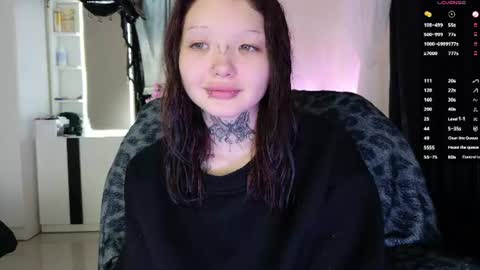 Snapshot of lein_bone chatting on 06.20.26 Lein online show from 06.20.26