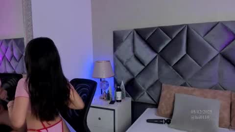 Leizathompson online show from 12.05.25