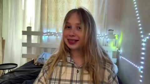Snapshot of lekishahovermale chatting on 05.30.26 Chrissy online show from 05.30.26