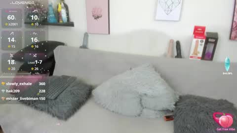 lele_699 online show from 07.19.26