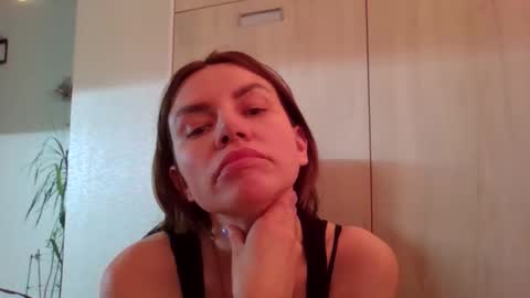 Snapshot of lena6122000 chatting on 06.04.26 lena6122000 online show from 06.04.26