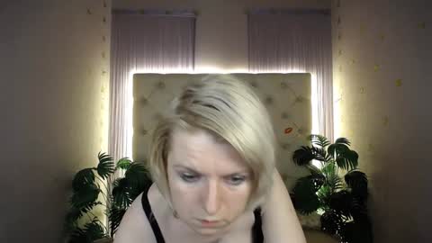 Lena online show from 12.27.24