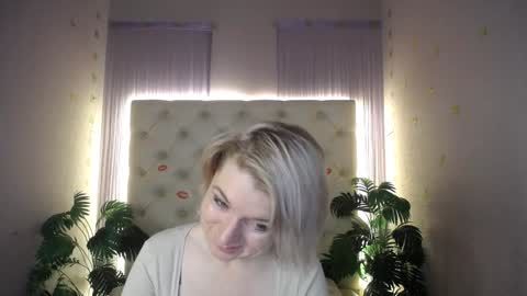 Lena online show from 01.10.25