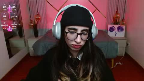 Snapshot of lena_roses chatting on 03.19.26 Lena online show from 03.19.26