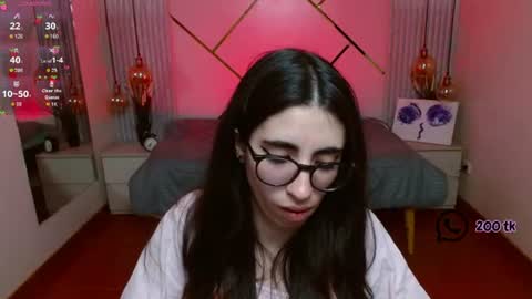 Snapshot of lena_roses chatting on 06.10.26 Lena online show from 06.10.26