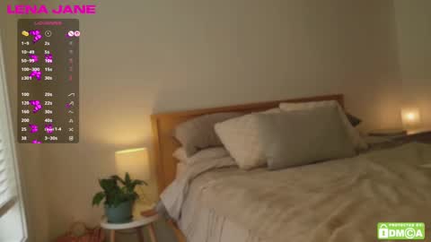 Snapshot of lenajane_xx chatting on 10.08.25 lenajane_xx online show from 10.08.25