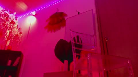 Lenna Kang online show from 03.09.25