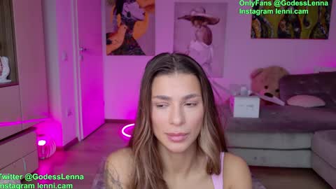 Snapshot of lenna_godess chatting on 12.05.24 Lenna Goddess online show from 12.05.24