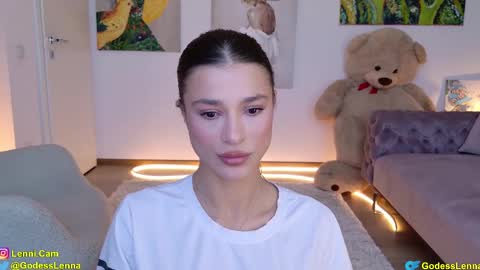 Snapshot of lenna_godess chatting on 02.12.25 Lenna Goddess online show from 02.12.25
