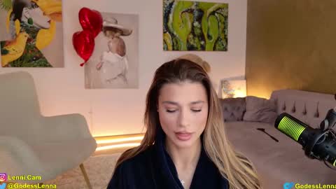Snapshot of lenna_godess chatting on 02.16.25 Lenna Goddess online show from 02.16.25