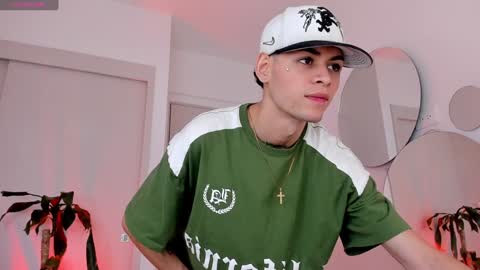 Lenner INDEPENDENT MODEL online show from 01.20.25