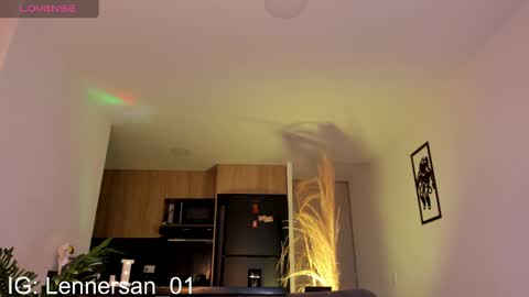 Lenner INDEPENDENT MODEL online show from 02.23.25