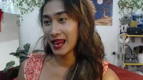 Snapshot of lennonxshit chatting on 05.10.26 JANE online show from 05.10.26