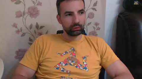 Snapshot of leo_gianni chatting on 06.14.26 Leo Gianni online show from 06.14.26
