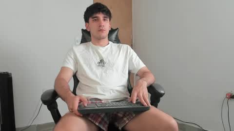 Leo Jones online show from 04.22.26