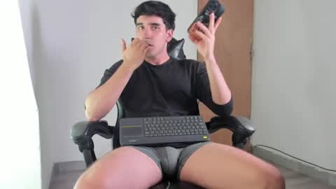 Leo Jones online show from 07.02.26