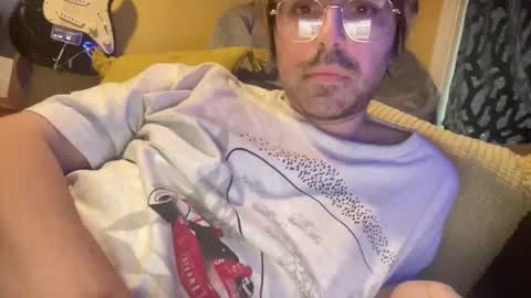 Snapshot of leo_rogers chatting on 03.02.26 leo_rogers online show from 03.02.26