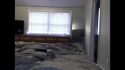 leologan online show from 03.19.26