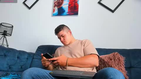 Leon Smoron online show from 09.14.25