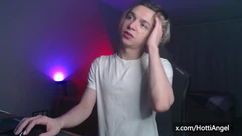 Leon online show from 09.19.25