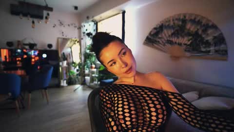 Leo online show from 03.12.26