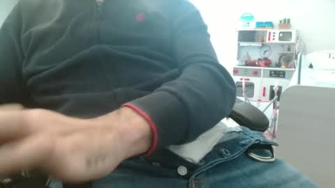 Snapshot of leone44 chatting on 02.24.25 angel e sonia online show from 02.24.25